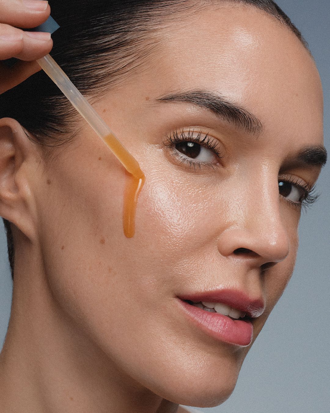 המדע מאחורי הסימטריה של הפנים